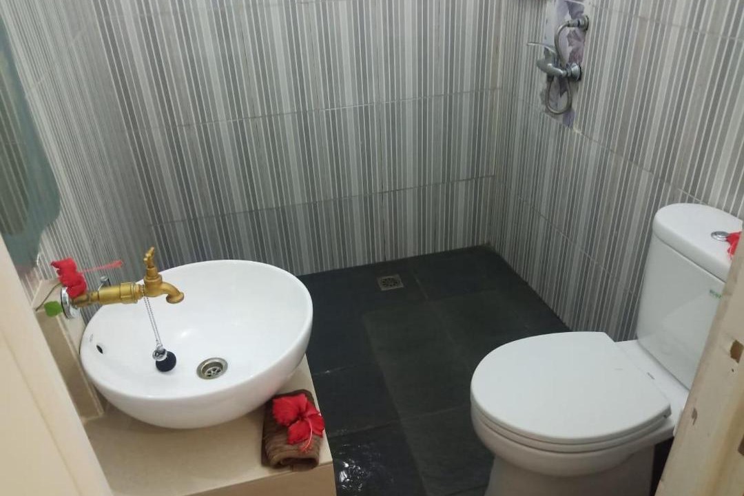 Photo of Bathroom in Bondalem