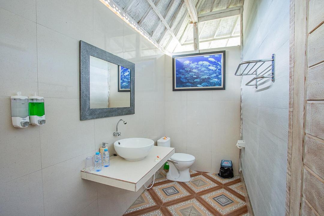Photo of Bathroom in Mushroom Bay