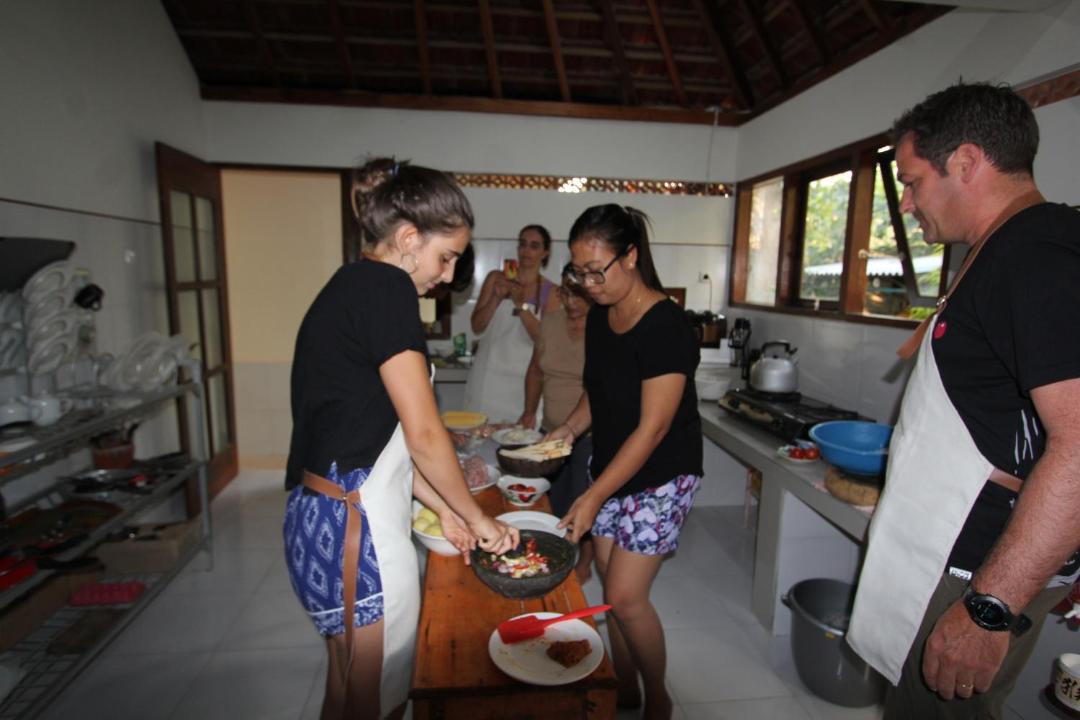 Photo of Others in Munduk