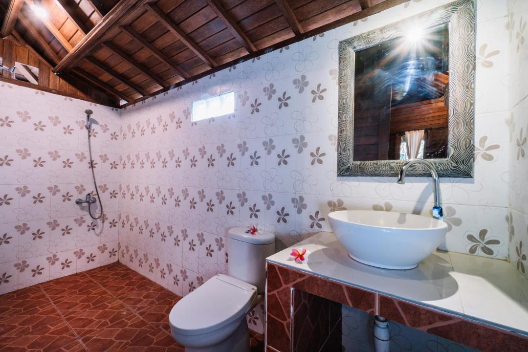 Photo of Bathroom in Jungut Batu