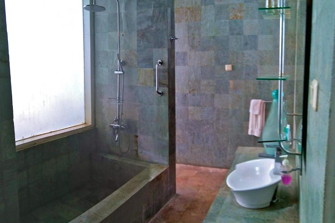 Photo of Bathroom in Sengkidu