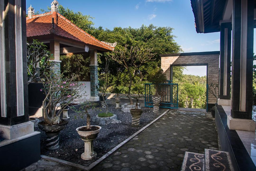 Photo of Patio Balcony in Penida Island