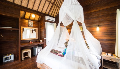 Deluxe Suite with Extra Bed