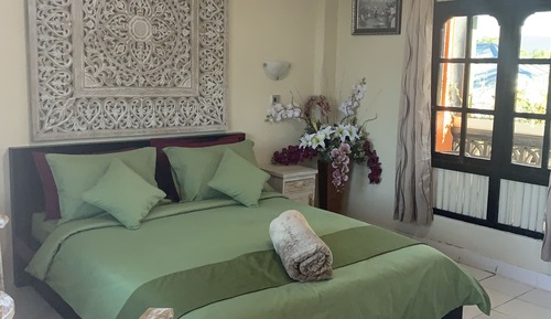 Queen Room on 2rd Floor