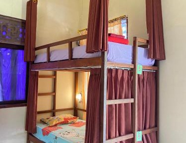 Bed in 6-Bed Mixed Dormitory Room