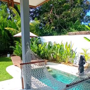 Villa with Garden View
