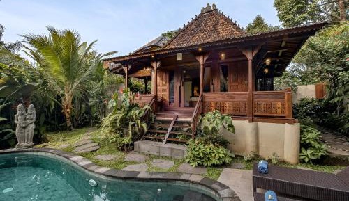 One-Bedroom Pool Villa with Jungle View